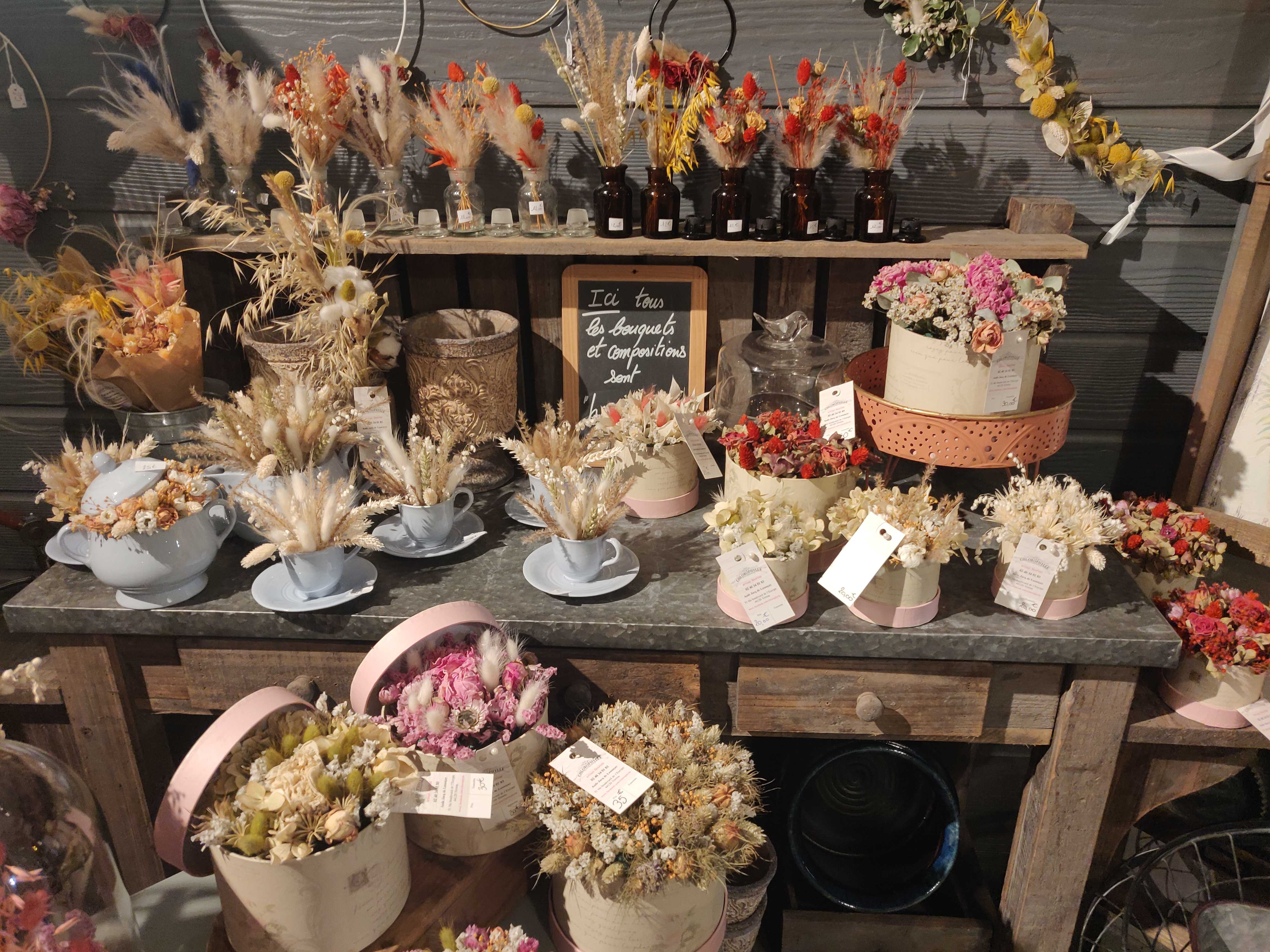  L'atelier fleurs séchées.